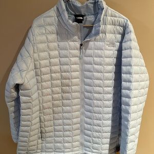 North face puffer jacket